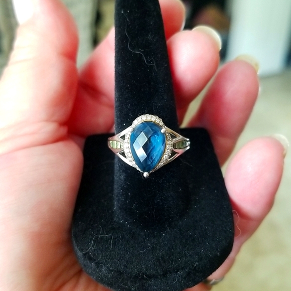 London Blue Topaz, Peridots, Diamond Ring!! - Picture 2 of 5